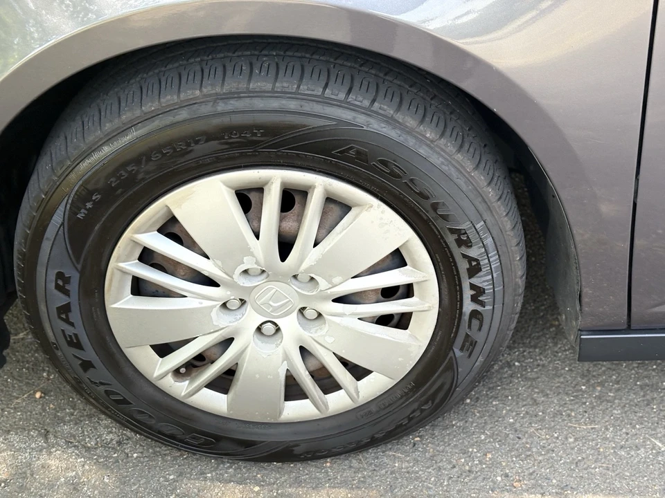2015 Honda Odyssey - Image 12 of 17