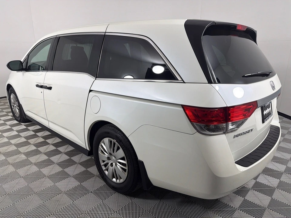 2015 Honda Odyssey - Image 6 of 12