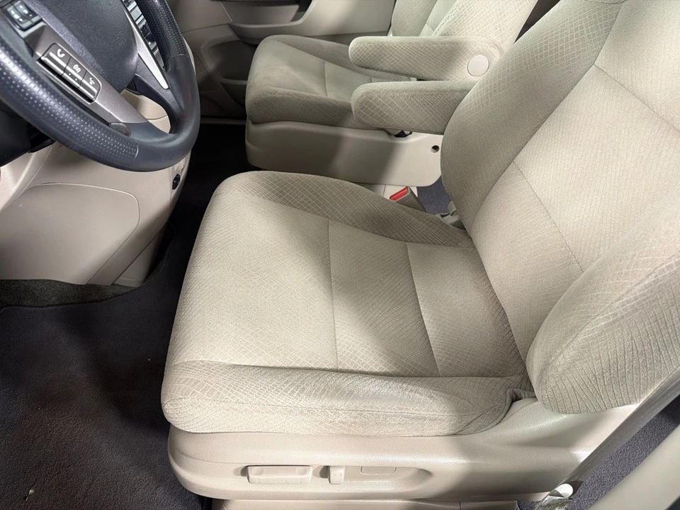 2015 Honda Odyssey - Image 10 of 12