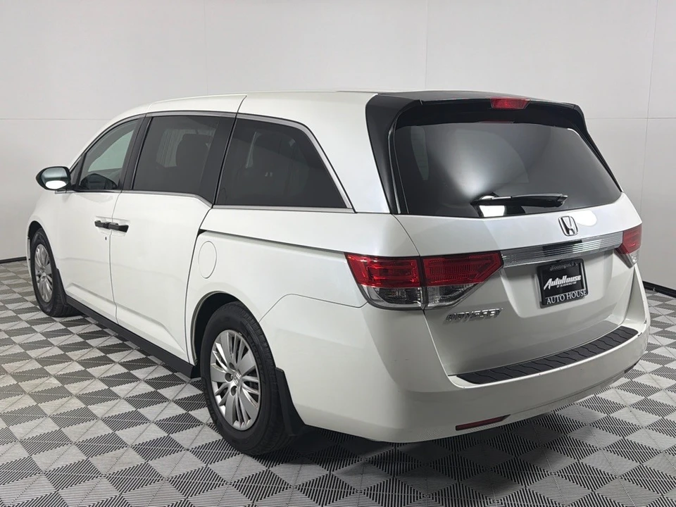 2015 Honda Odyssey - Image 5 of 12