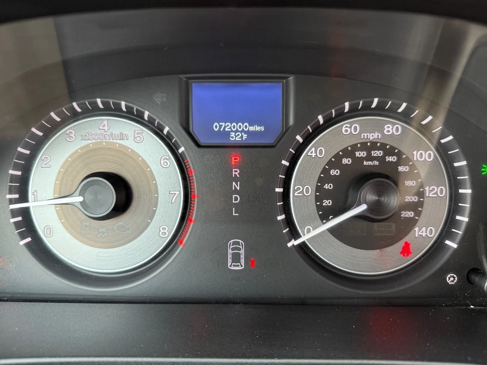 2015 Honda Odyssey - Image 11 of 20