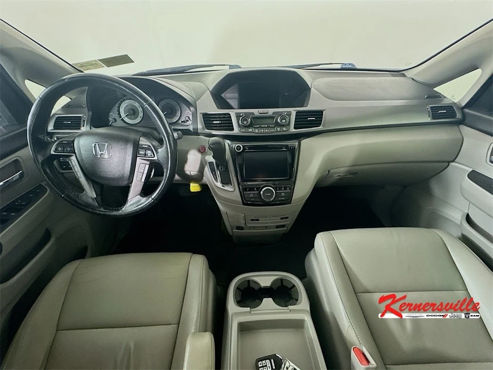 2015 Honda Odyssey - Image 10 of 21