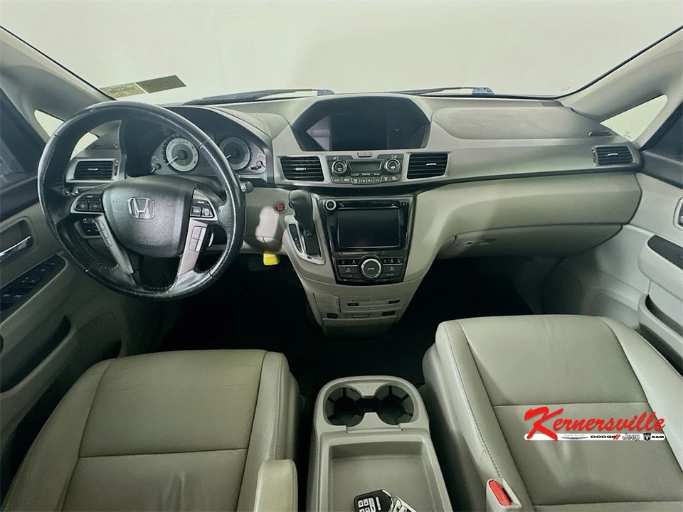 2015 Honda Odyssey - Image 10 of 21