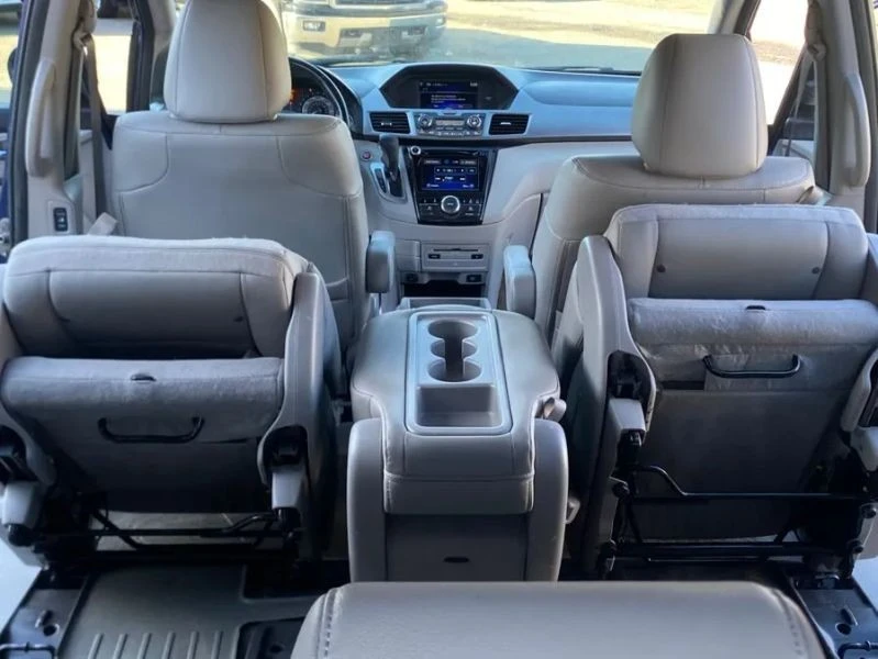 2015 Honda Odyssey - Image 11 of 12
