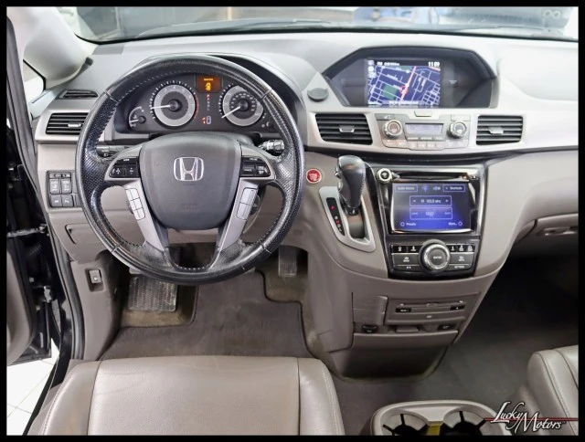 2015 Honda Odyssey - Image 12 of 21