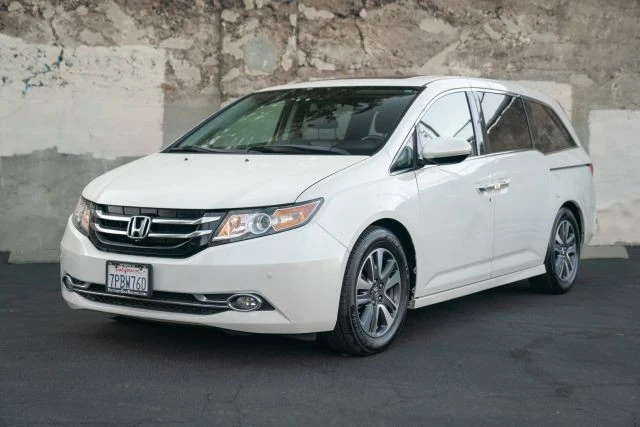 2015 Honda Odyssey - Image 9 of 21