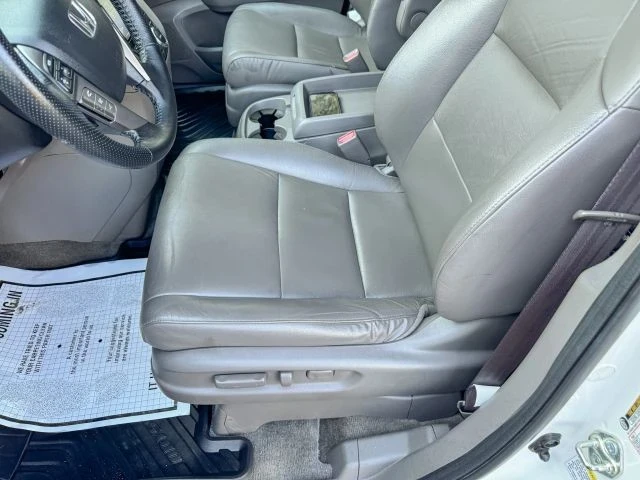 2015 Honda Odyssey - Image 13 of 21