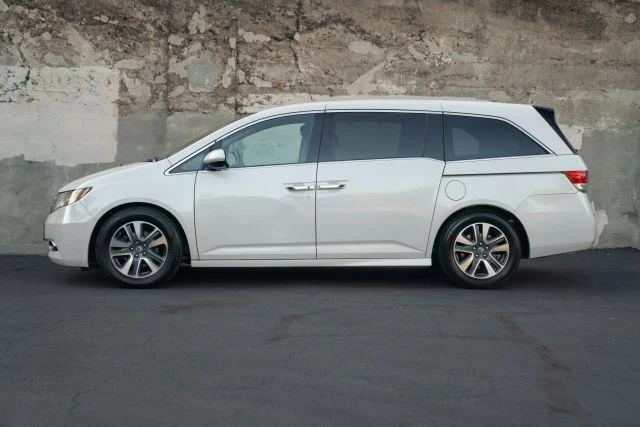 2015 Honda Odyssey - Image 8 of 21