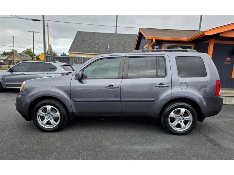 2015 Honda Pilot 2nd Gen - Image 2 of 22