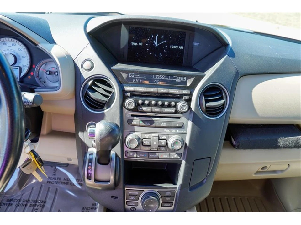 2015 Honda Pilot 2nd Gen - Image 13 of 31