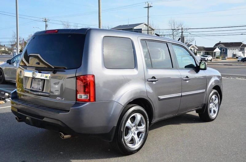 2015 Honda Pilot 2nd Gen - Image 11 of 12