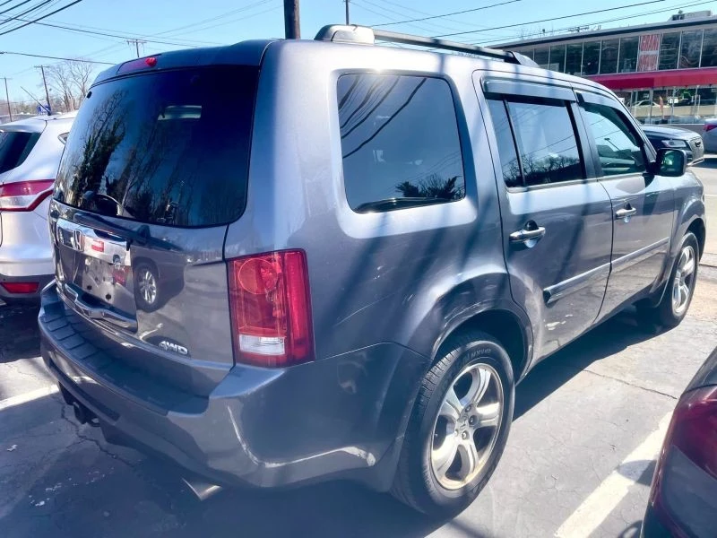 2015 Honda Pilot 2nd Gen - Image 2 of 12