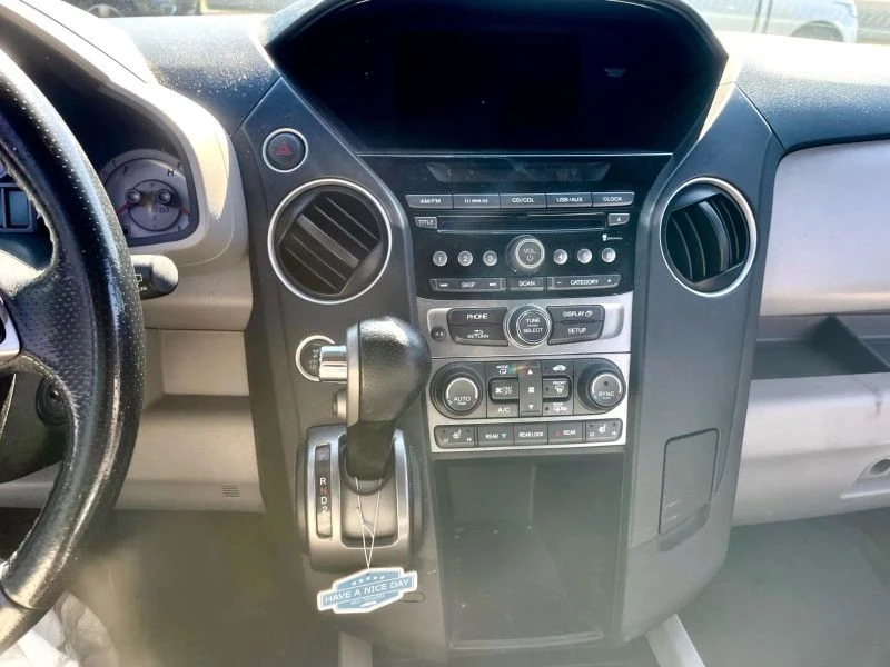2015 Honda Pilot 2nd Gen - Image 7 of 12