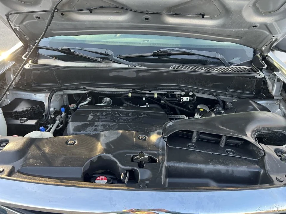 2015 Honda Pilot 2nd Gen - Image 5 of 12