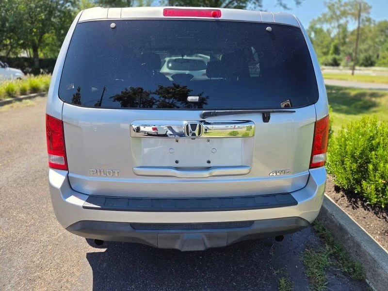 2015 Honda Pilot 2nd Gen - Image 4 of 12