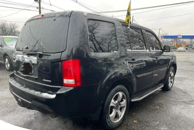 2015 Honda Pilot 2nd Gen - Image 5 of 12