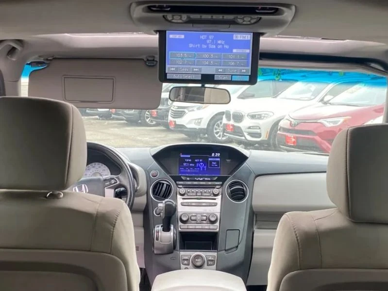 2015 Honda Pilot 2nd Gen - Image 10 of 12