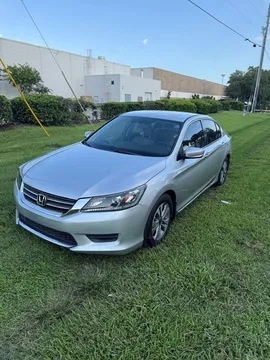 2015 Honda Accord 9th Gen - Image 3 of 13