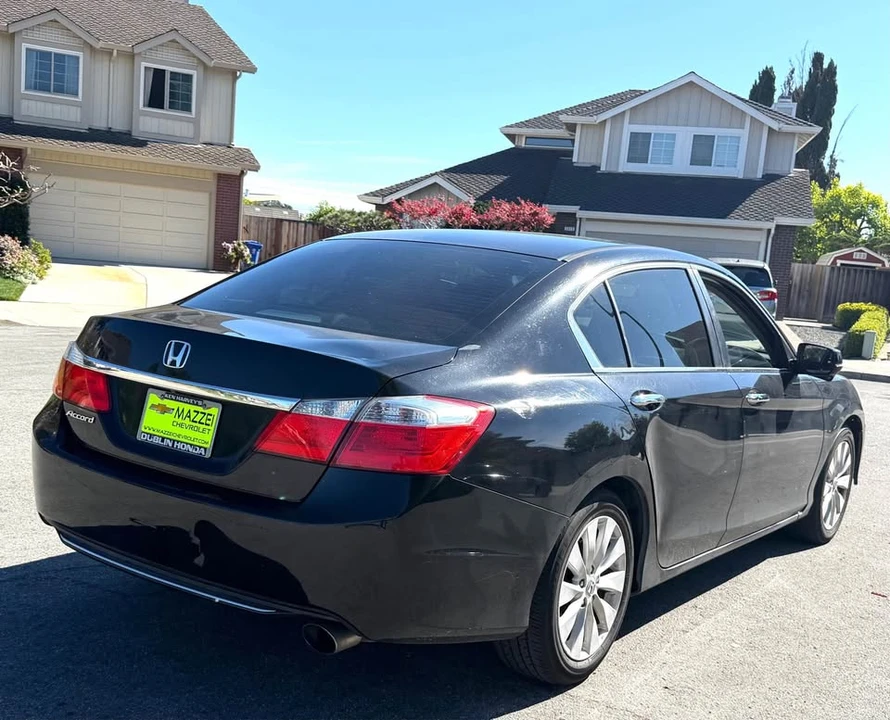 2015 Honda Accord 9th Gen - Image 4 of 17