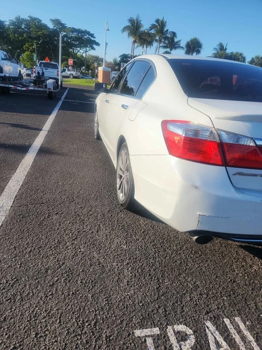 2015 Honda Accord 9th Gen - Image 5 of 12