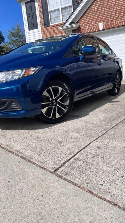 2015 Honda Civic 9th Gen - Image 5 of 9