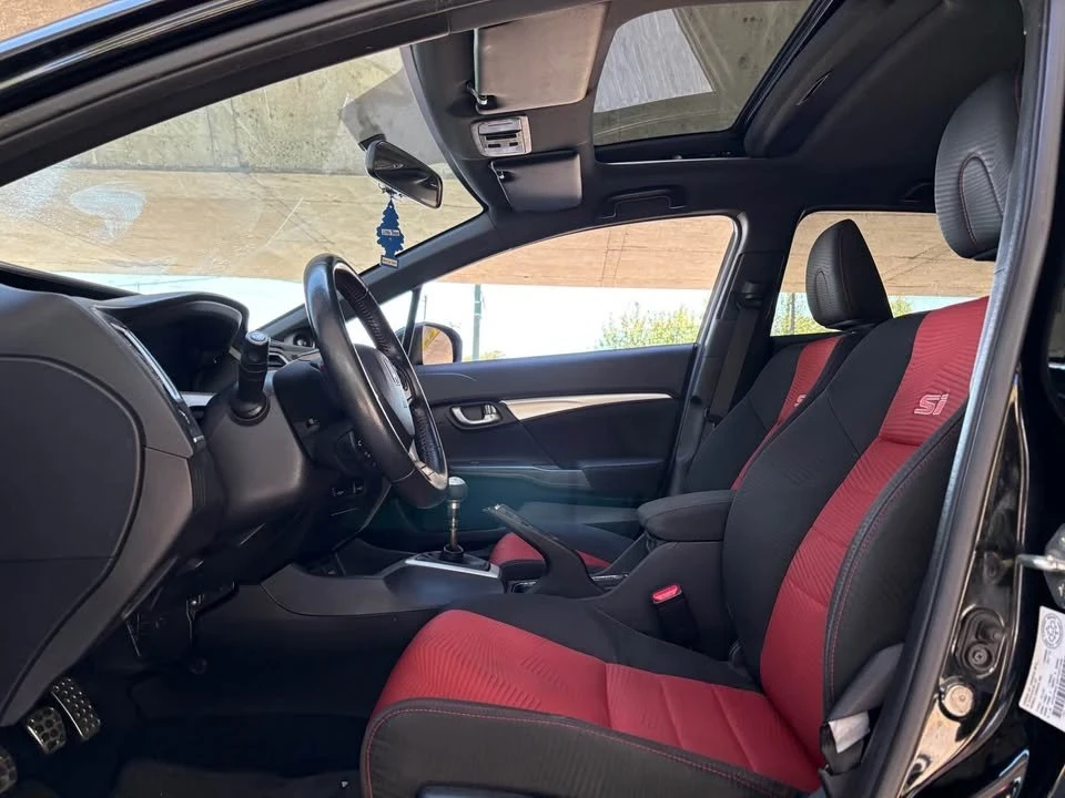 2015 Honda Civic 9th Gen - Image 9 of 17