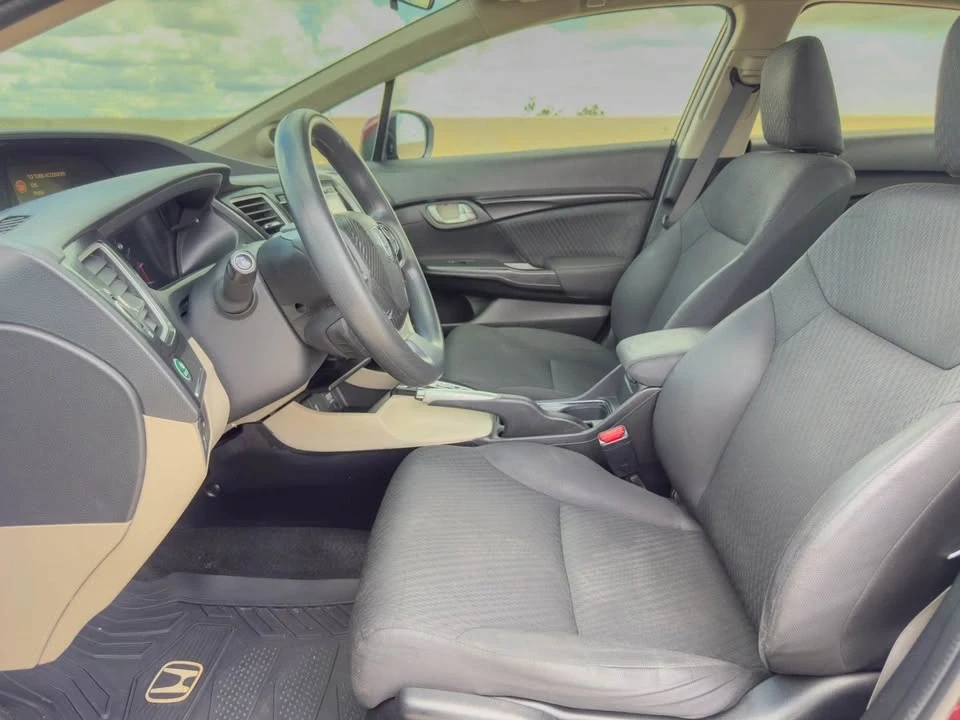 2015 Honda Civic 9th Gen - Image 7 of 16