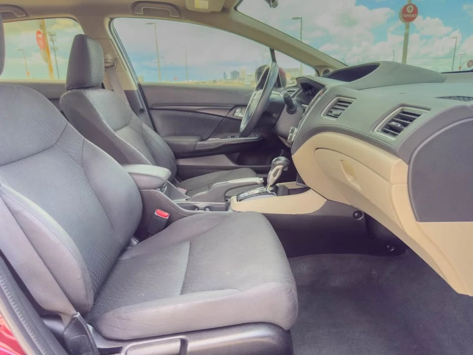 2015 Honda Civic 9th Gen - Image 14 of 16