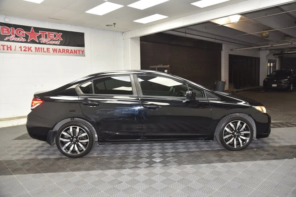 2015 Honda Civic 9th Gen - Image 6 of 20