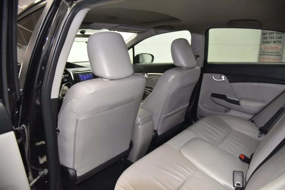 2015 Honda Civic 9th Gen - Image 17 of 20