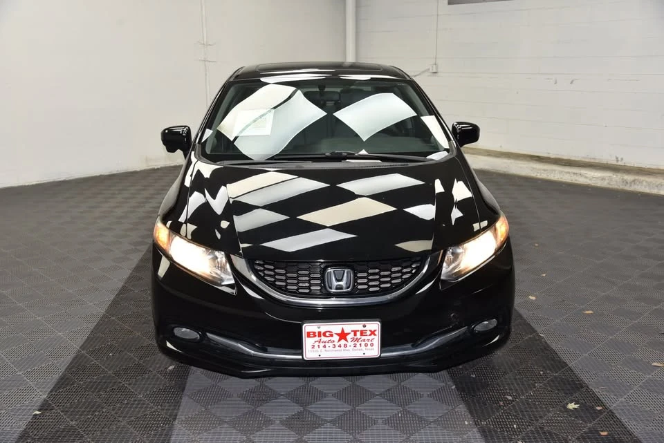 2015 Honda Civic 9th Gen - Image 8 of 20