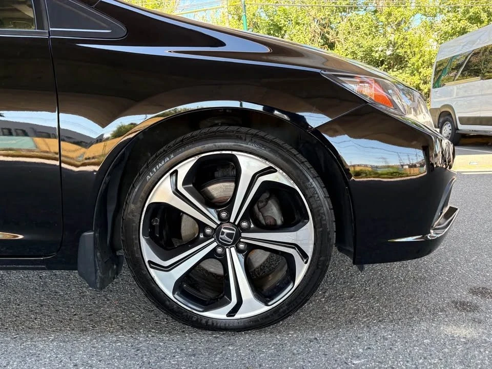 2015 Honda Civic 9th Gen - Image 17 of 17