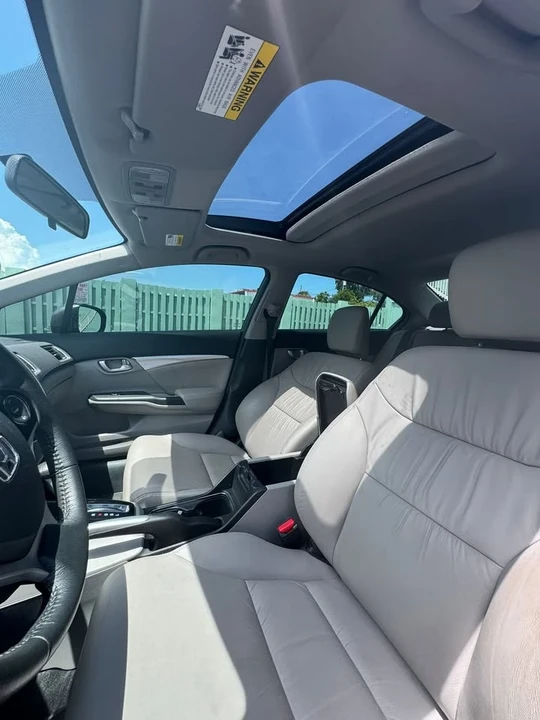 2015 Honda Civic 9th Gen - Image 2 of 9