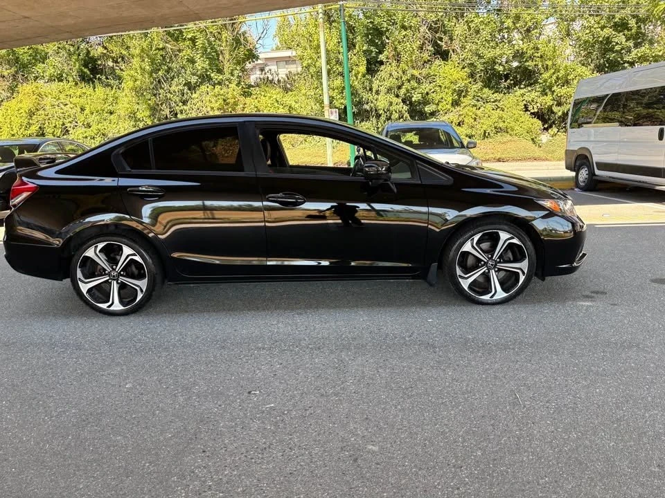 2015 Honda Civic 9th Gen - Image 5 of 17