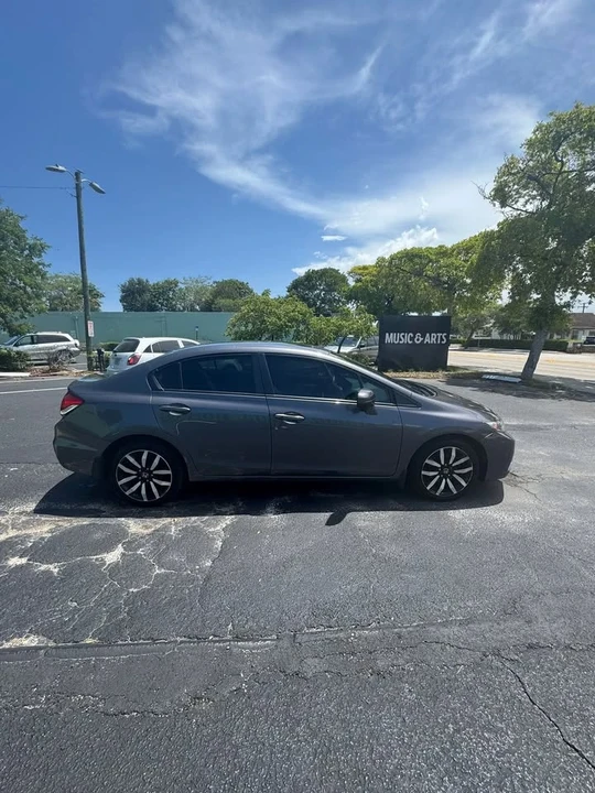 2015 Honda Civic 9th Gen - Image 9 of 9