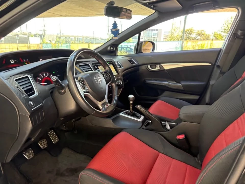 2015 Honda Civic 9th Gen - Image 8 of 17