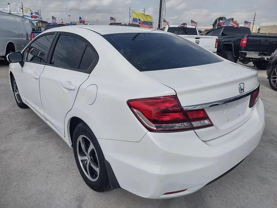 2015 Honda Civic 9th Gen - Image 5 of 20