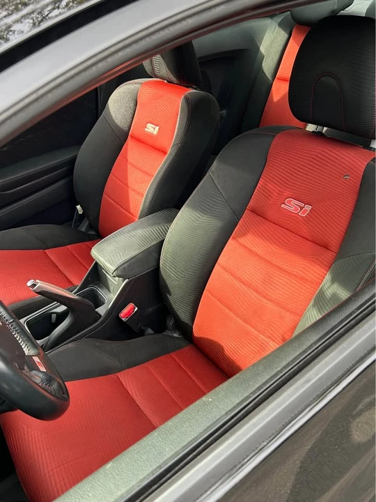 2015 Honda Civic 9th Gen - Image 6 of 10
