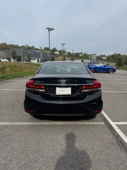 2015 Honda Civic 9th Gen - Image 3 of 12