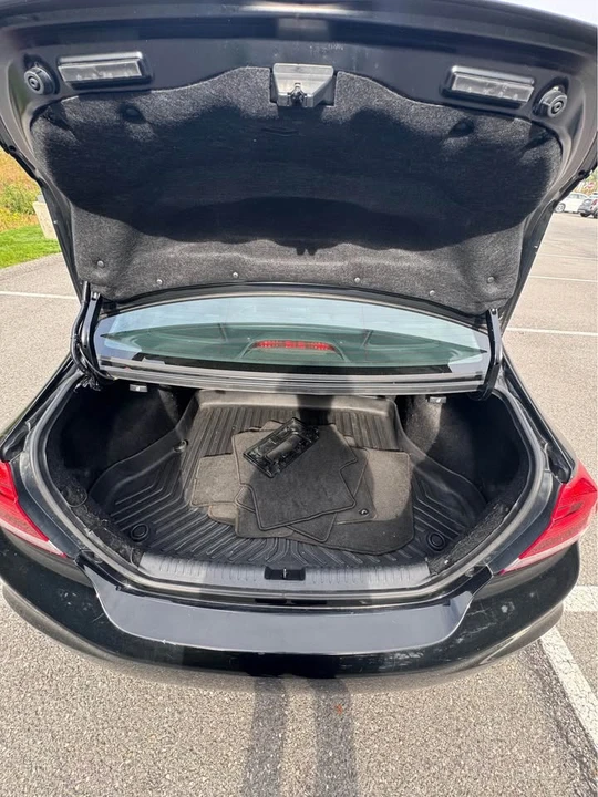 2015 Honda Civic 9th Gen - Image 12 of 12