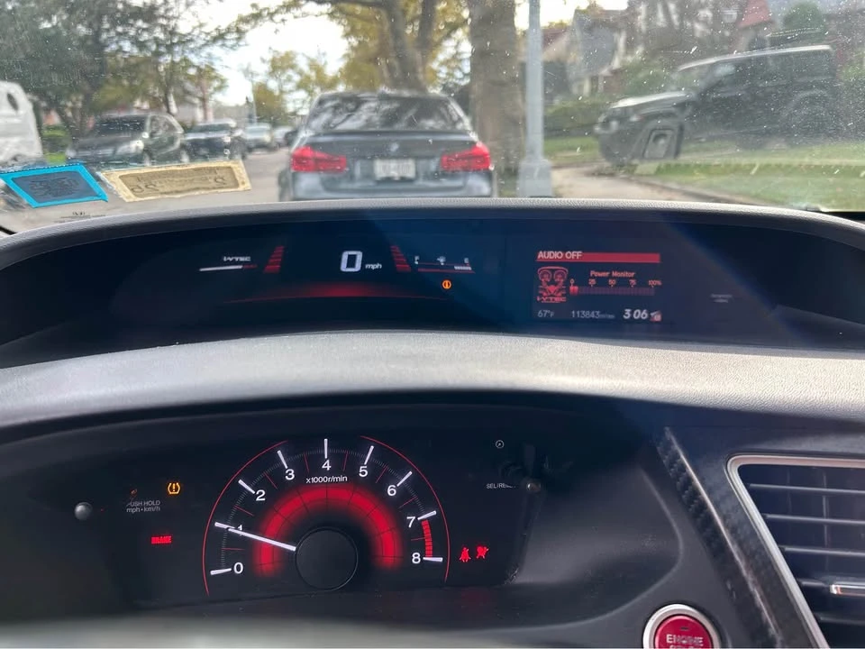 2015 Honda Civic 9th Gen - Image 4 of 10