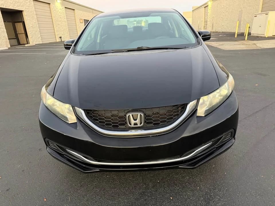 2015 Honda Civic 9th Gen - Image 4 of 13