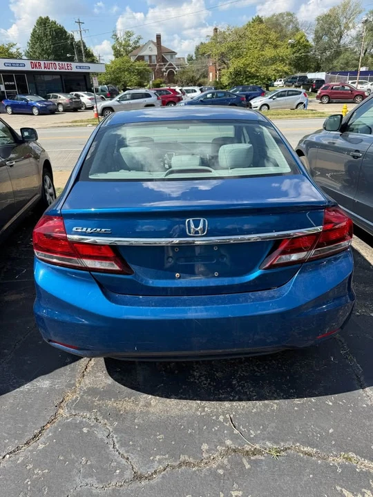 2015 Honda Civic 9th Gen - Image 8 of 11
