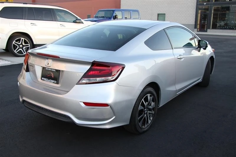 2015 Honda Civic 9th Gen - Image 6 of 19