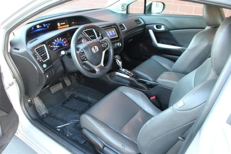 2015 Honda Civic 9th Gen - Image 9 of 19