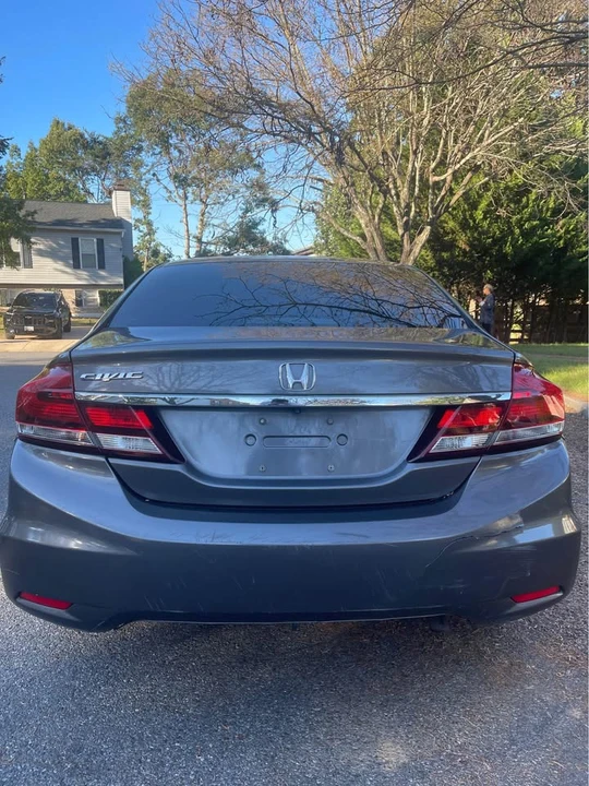 2015 Honda Civic 9th Gen - Image 8 of 8