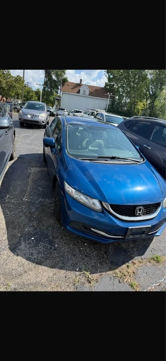 2015 Honda Civic 9th Gen - Image 4 of 11