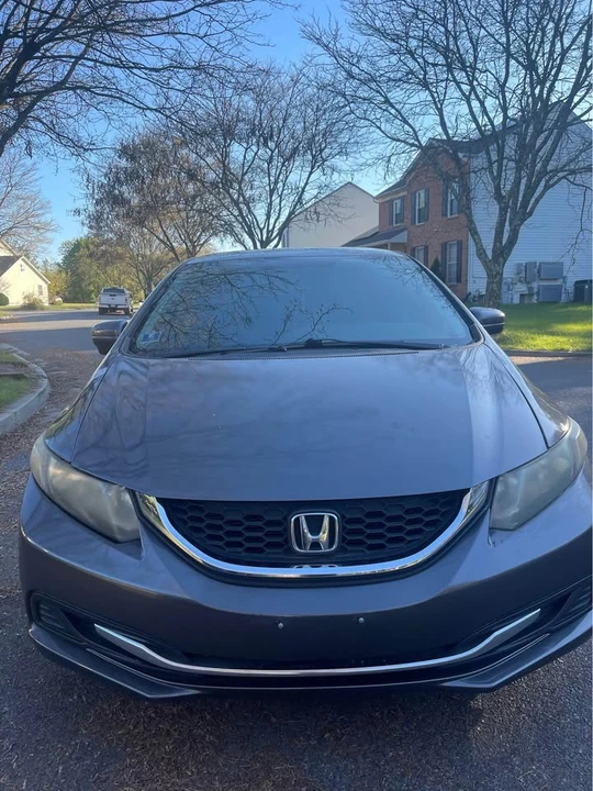2015 Honda Civic 9th Gen - Image 5 of 8