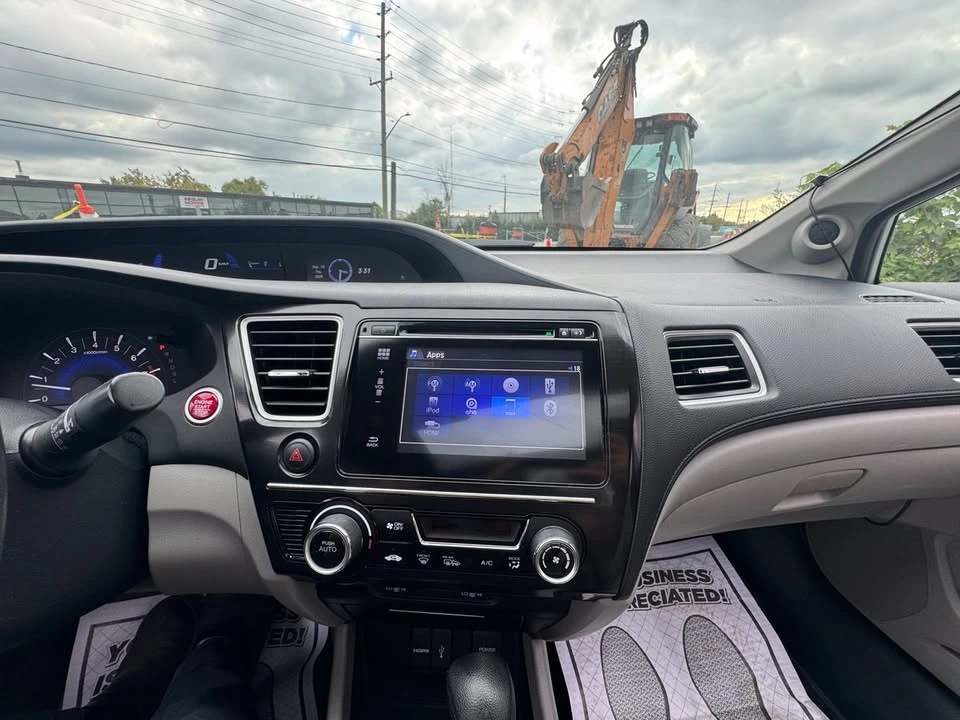2015 Honda Civic 9th Gen - Image 17 of 19