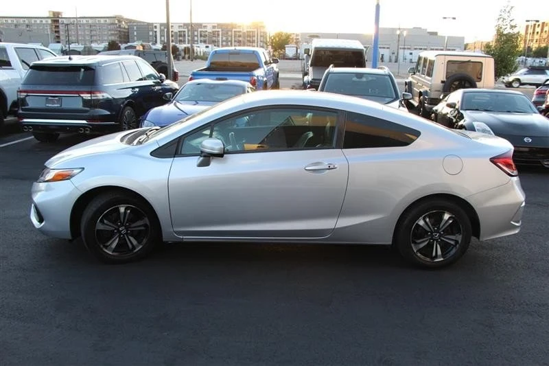2015 Honda Civic 9th Gen - Image 3 of 19